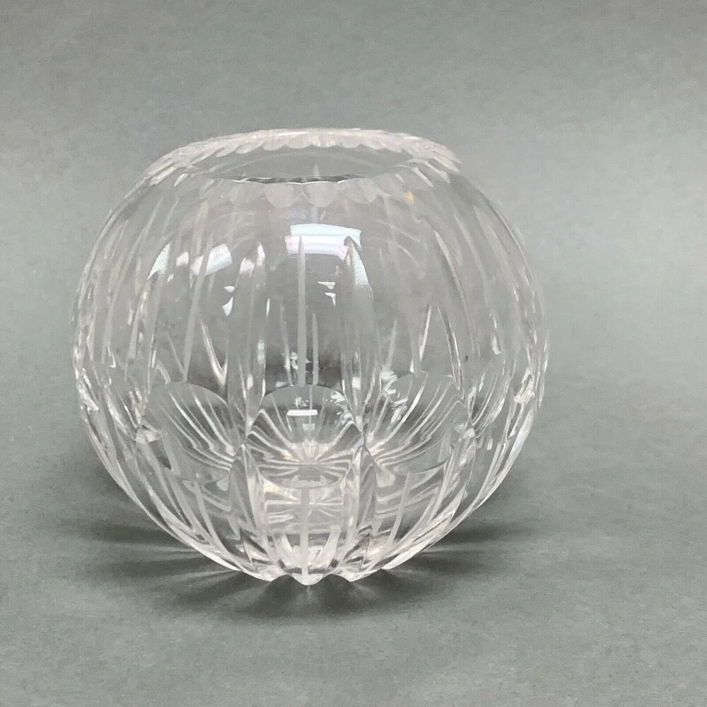 Unbranded crystal glass